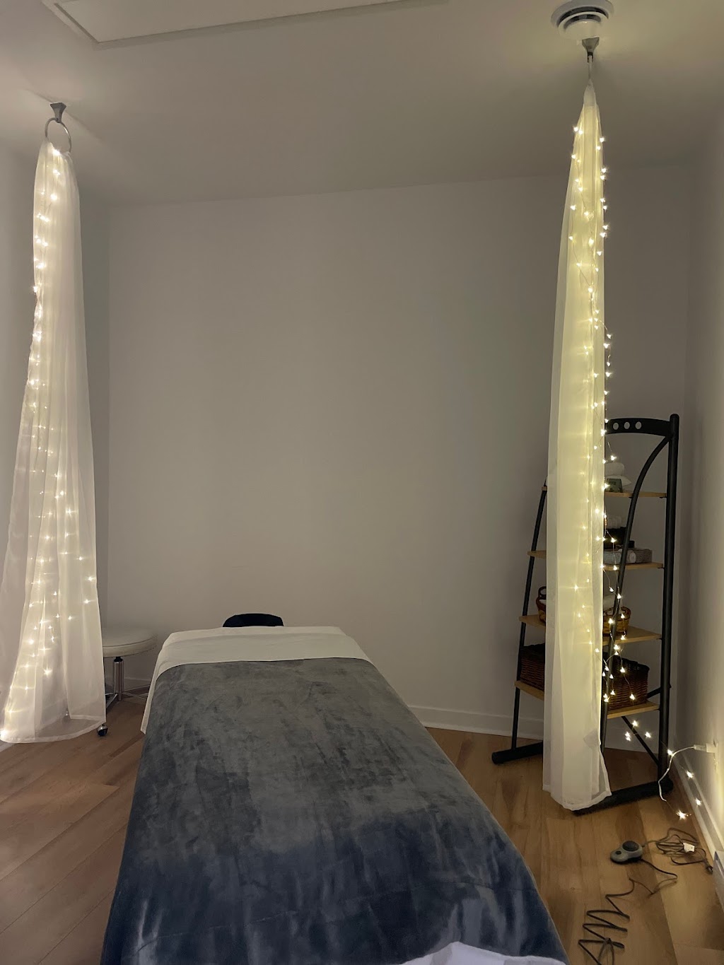 Centre de soins Camellia | 2580 Rue Saint-Pierre, Drummondville, QC J2C 7Y3, Canada | Phone: (819) 857-4464