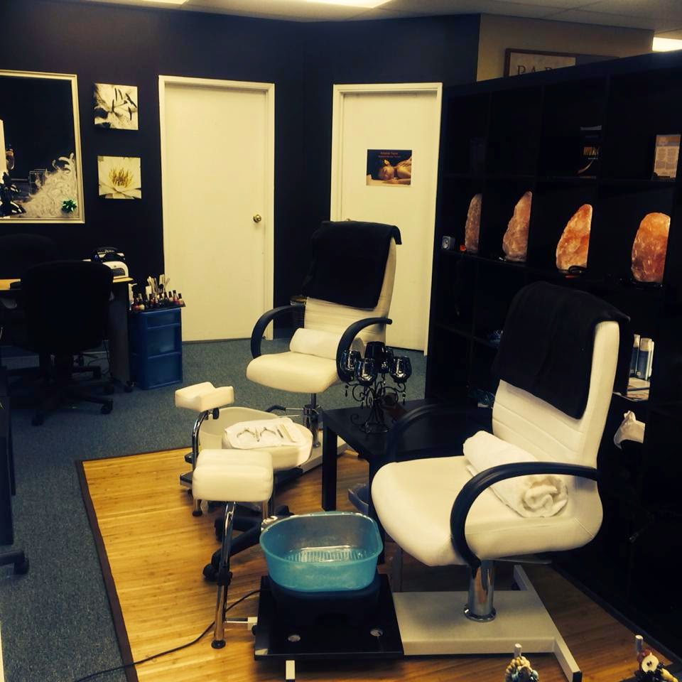 Off The Hook Laser and Spa | 30 Green Grove Dr, St. Albert, AB T8N 5H6, Canada | Phone: (780) 418-2003