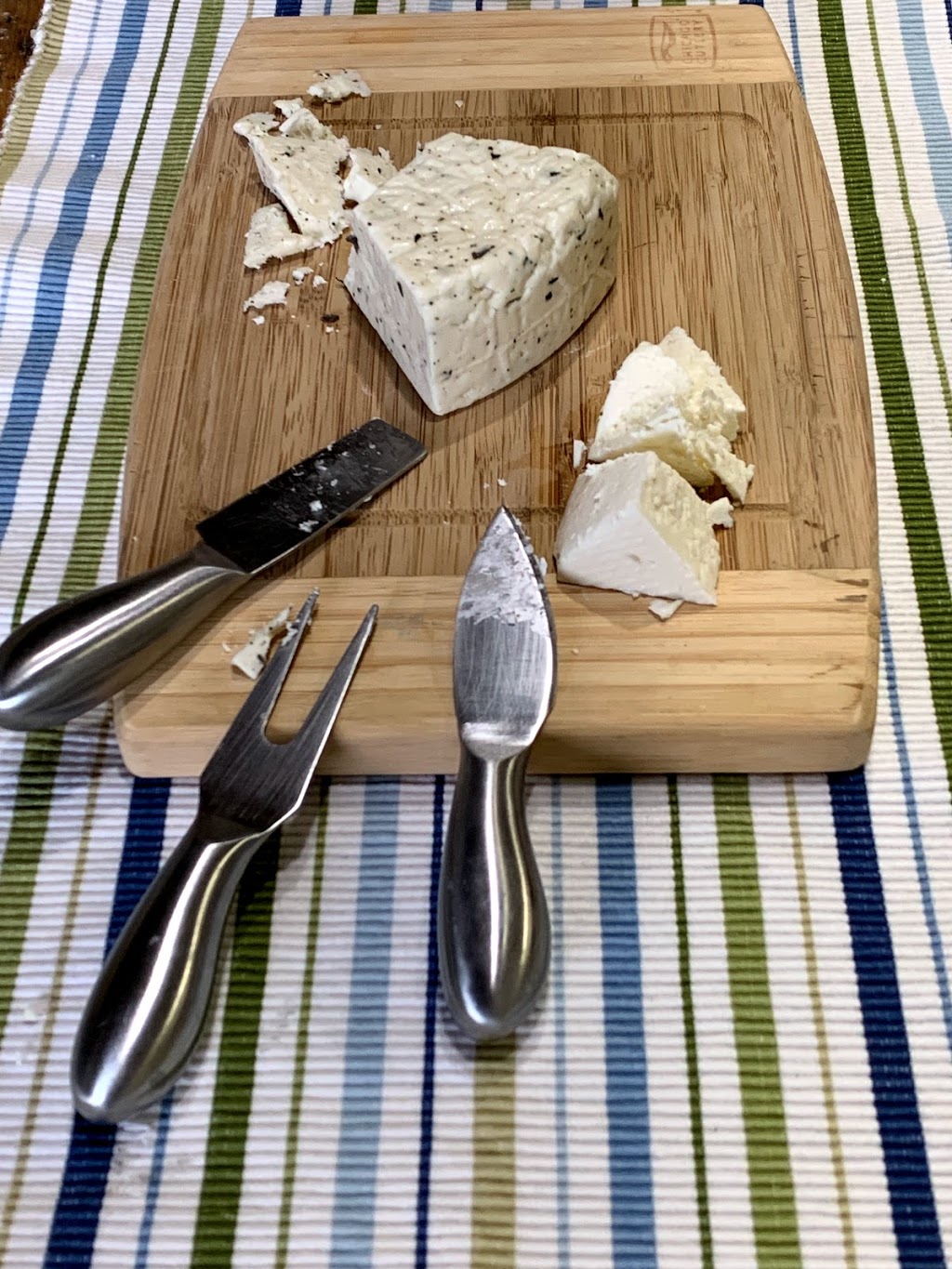 Coteau Hills Creamery | 69 Highland Rd, Moose Jaw, SK S6J 1M5, Canada | Phone: (306) 631-2181