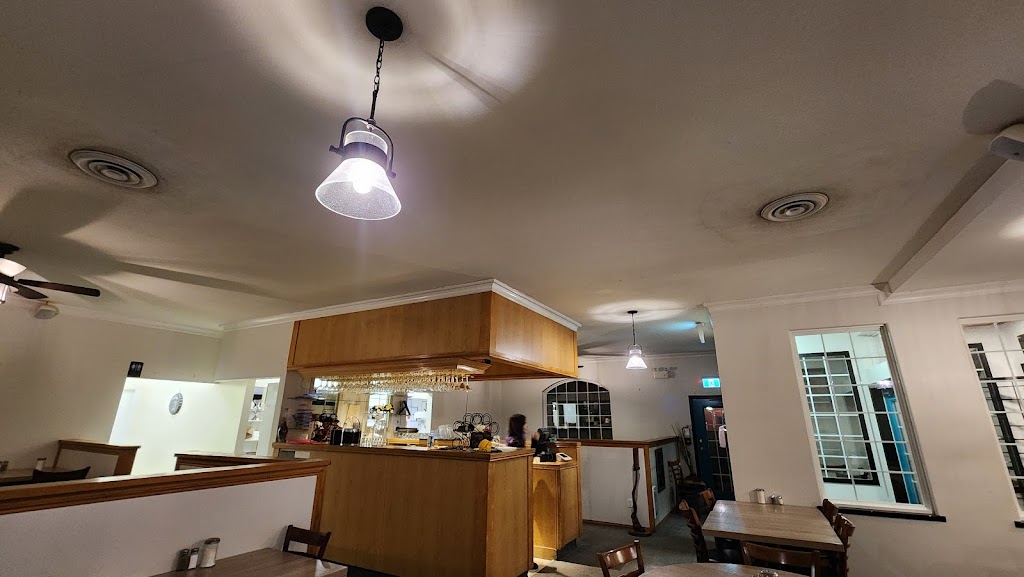 Lillooets Cookhouse Restaurant | 690 Main St, Lillooet, BC V0K 1V0, Canada | Phone: (250) 256-0335