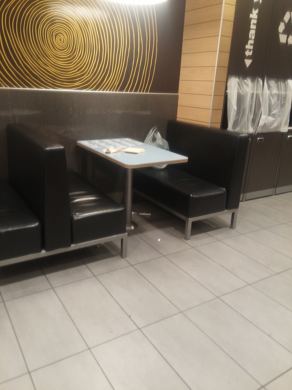 McDonalds | 1168 St Clair Ave W, Toronto, ON M6E 1B4, Canada | Phone: (416) 652-9536