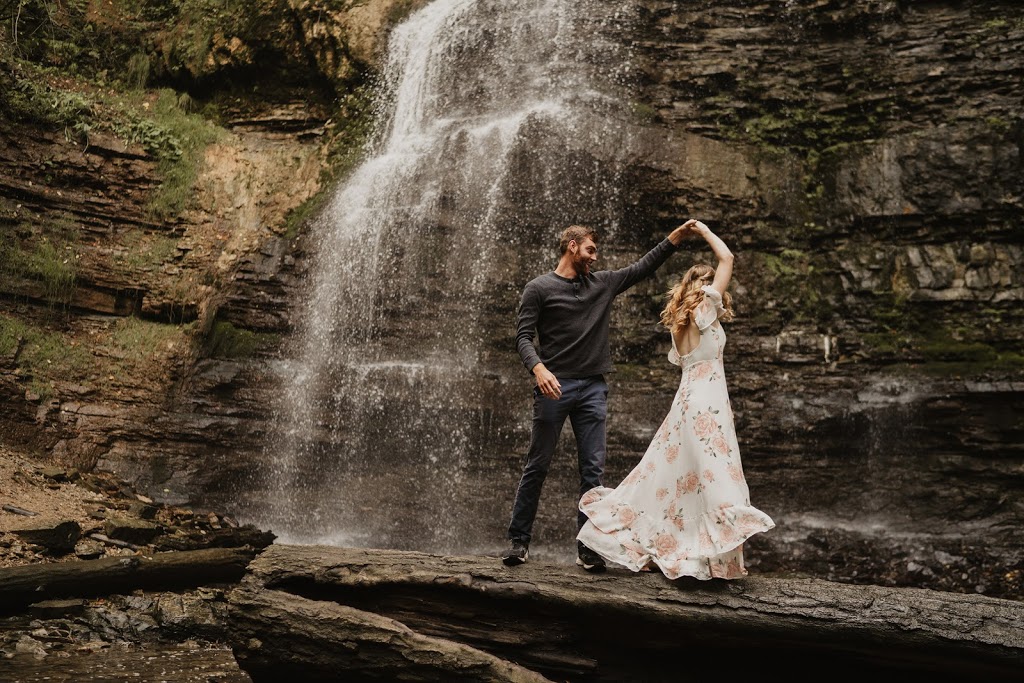 Bryns Photography | 878 Paisley Rd, Guelph, ON N1K 1V8, Canada | Phone: (226) 343-7710