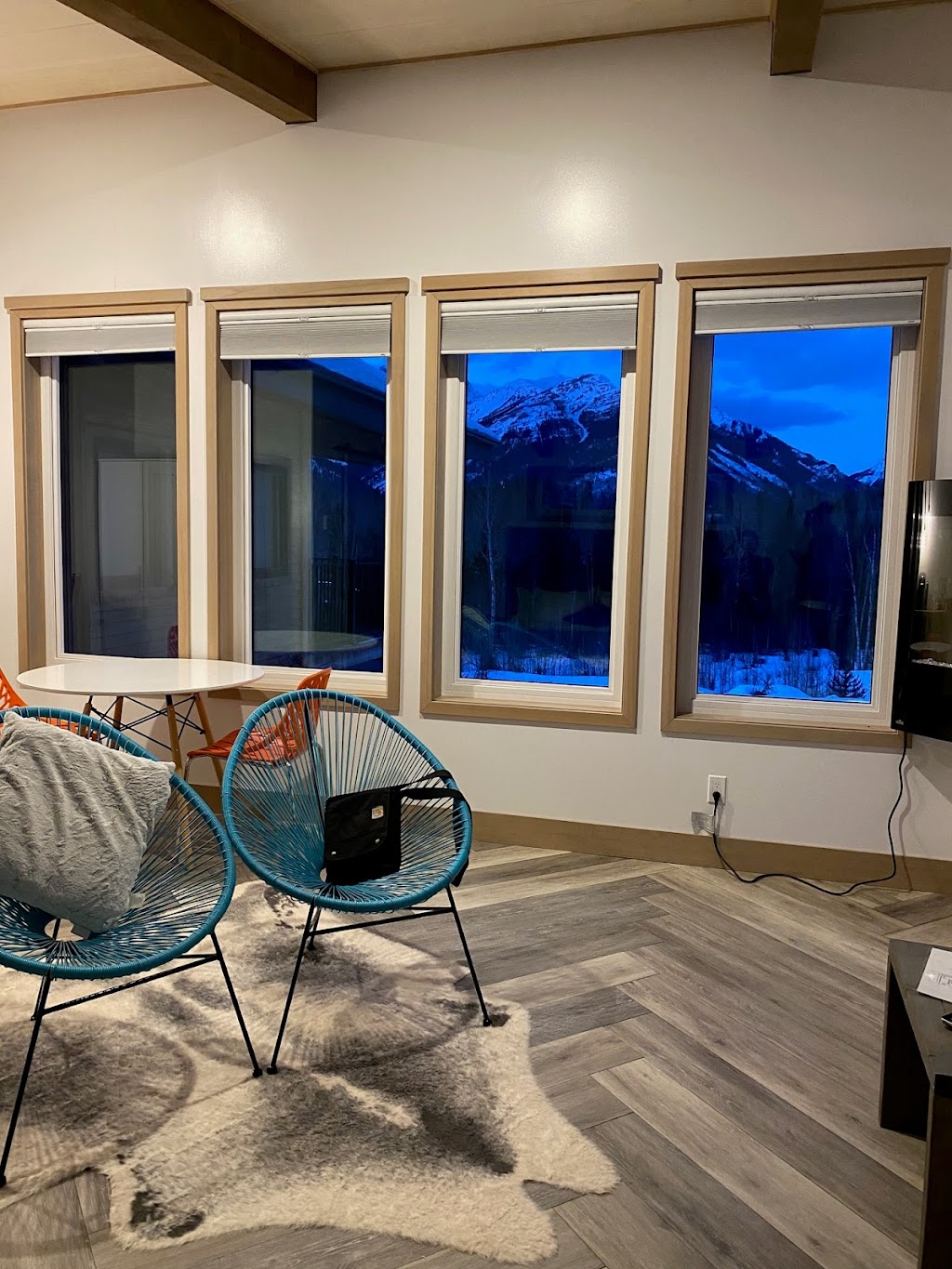 Blackstone Bed & Breakfast | 30 Piedmont Dr, Fernie, BC V0B 1M4, Canada | Phone: (250) 425-3637