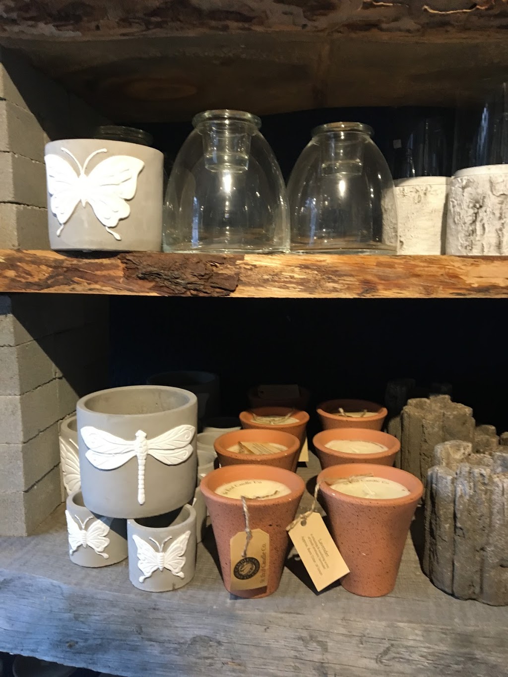 Up River Trading Co | 106 Bobcaygeon Rd, Minden, ON K0M 2A1, Canada | Phone: (705) 286-1015
