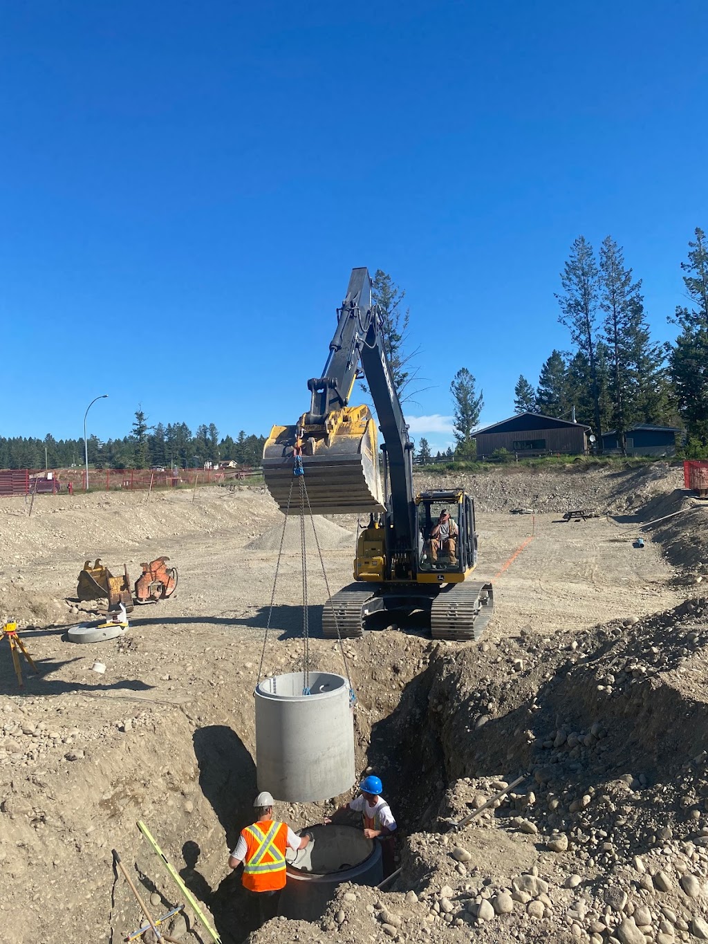 CS McLean contracting | 492 Lakeview Dr., Invermere, BC V0A 1K3, Canada | Phone: (250) 341-1669