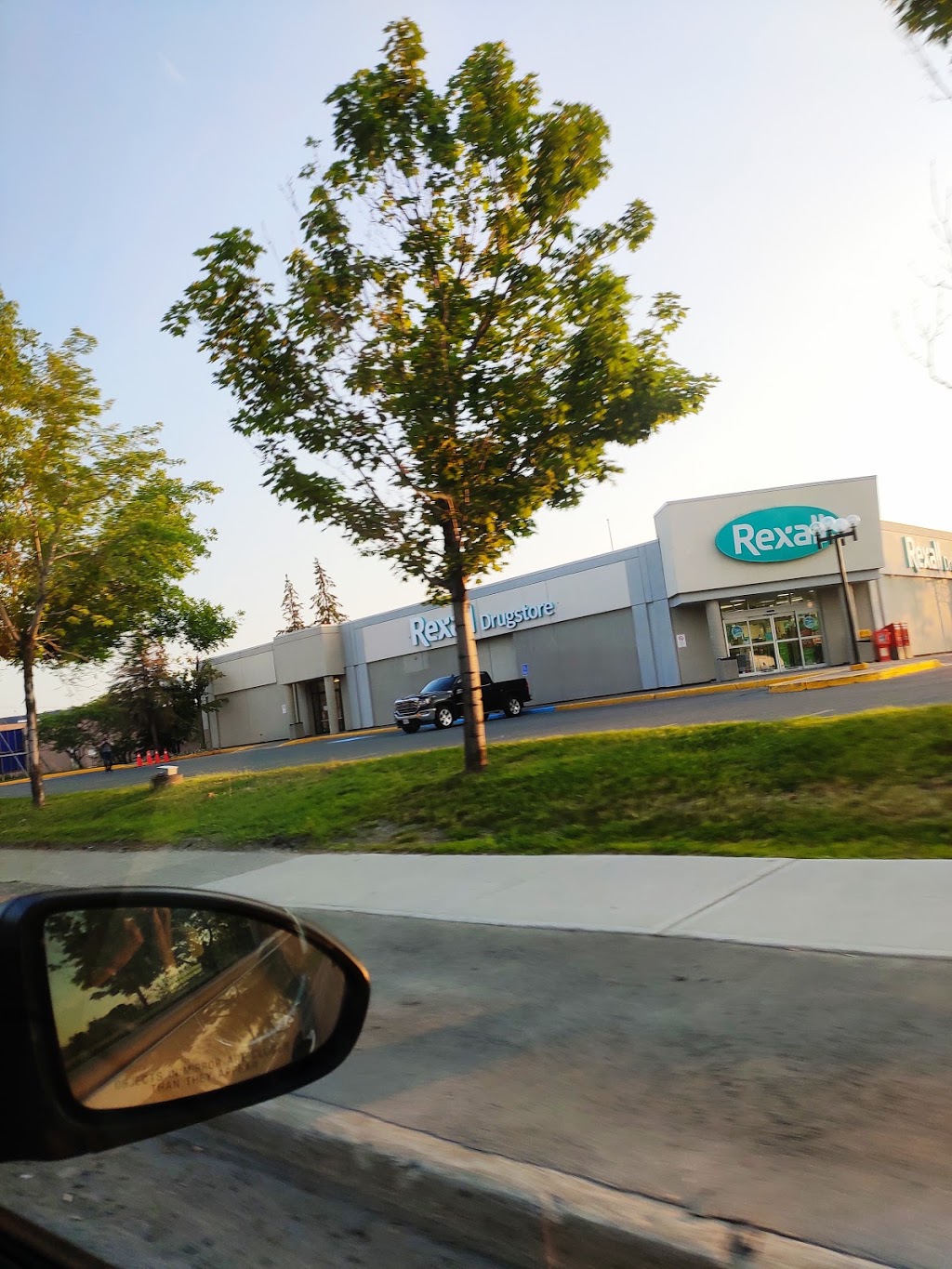 Rexall | 555 Barrydowne Rd, Sudbury, ON P3A 3T4, Canada | Phone: (705) 566-5200