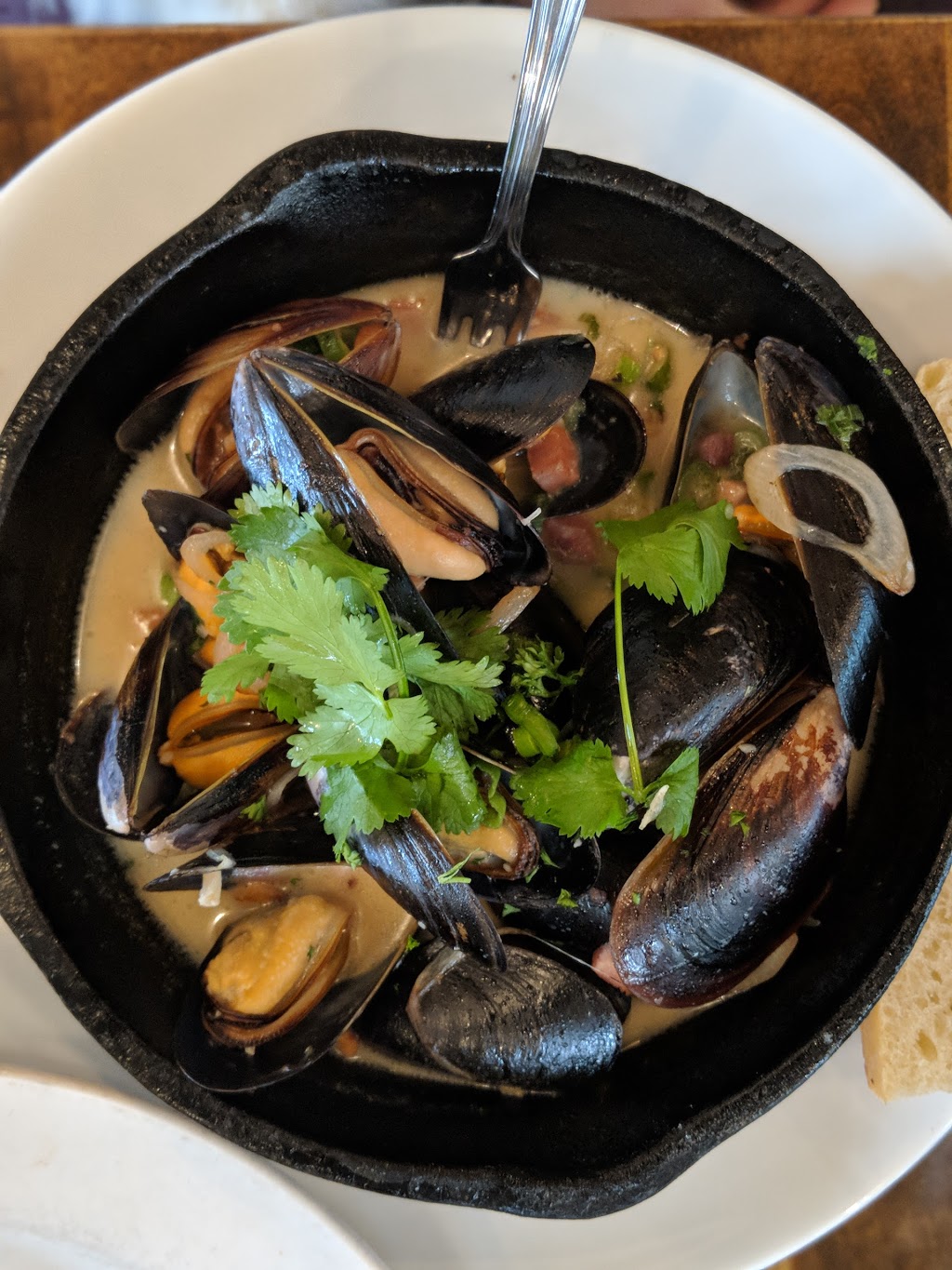 Olive & Anchor | 6418 Bay St, West Vancouver, BC V7W 2H1, Canada | Phone: (604) 921-8848