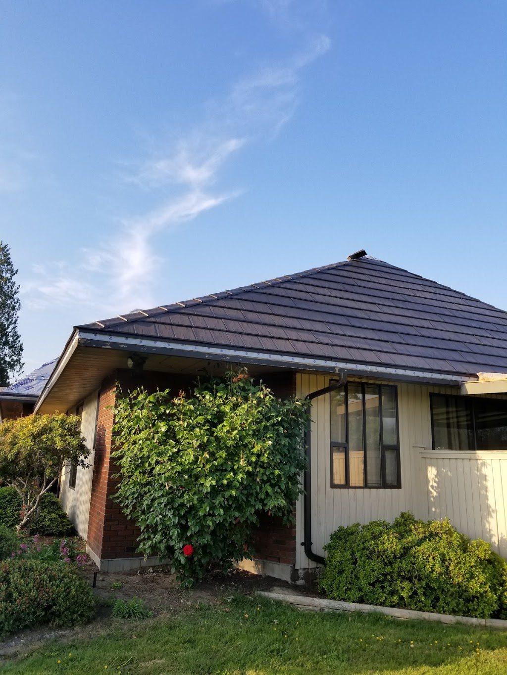 Back Country Premium Roofing | 45199 Keith Wilson Rd, Chilliwack, BC V2R 3C4, Canada | Phone: (236) 887-1400