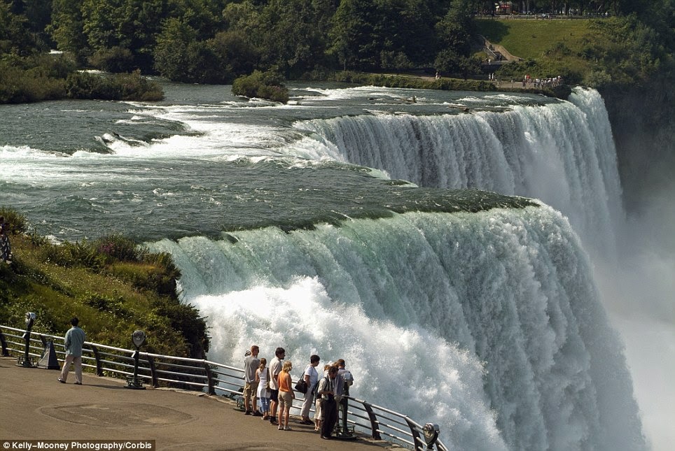 Butler House Bed and Breakfast | 751 Park Place, Niagara Falls, NY 14301, USA | Phone: (716) 930-0107