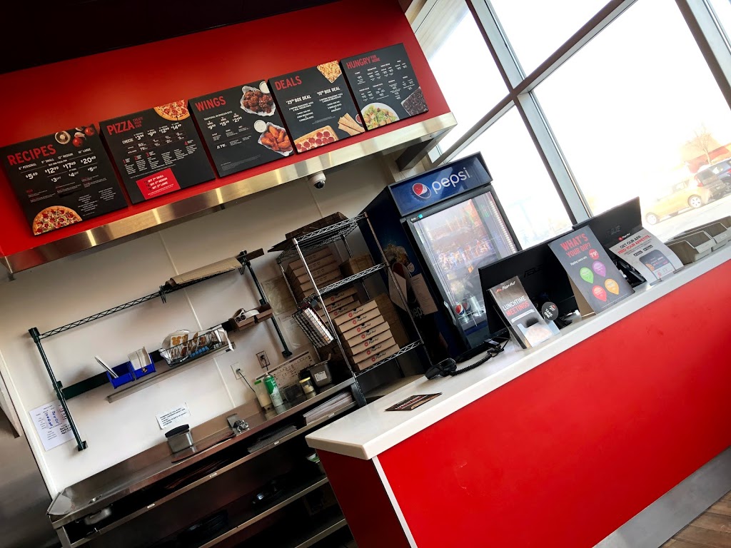 Pizza Hut | 1910 Pembina Hwy, Winnipeg, MB R3T 4S5, Canada | Phone: (204) 953-4133