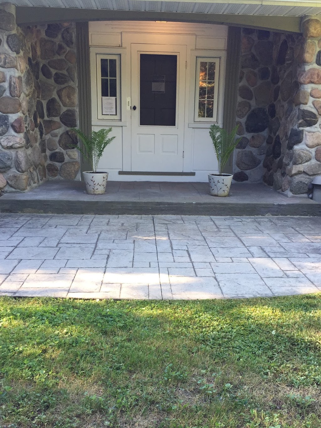 Fernbank Road Counselling & Psychotherapy | 6682 Fernbank Rd, Stittsville, ON K2S 1B6, Canada | Phone: (613) 883-0492