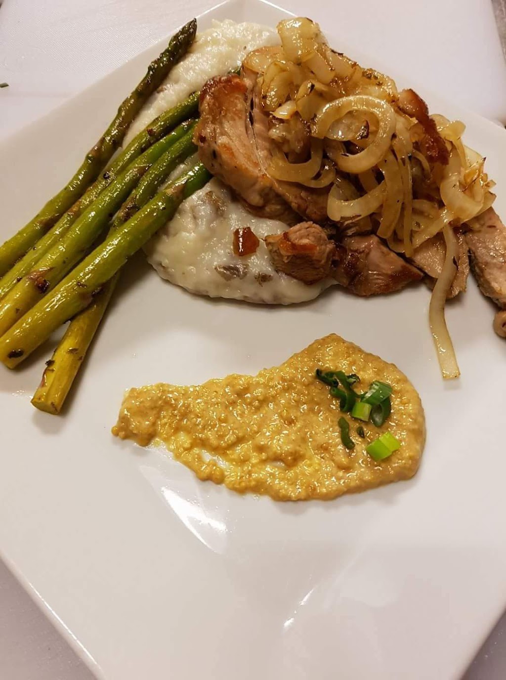 Red Dog Grill | Whitefish Falls, ON P0P 2H0, Canada | Phone: (705) 285-7474