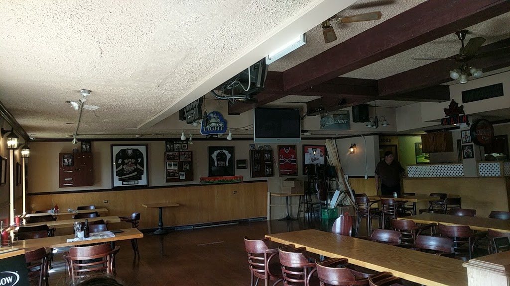 TBR Restaurant and Lounge | 1820 St Margarets Bay Rd, Timberlea, NS B3T 1B8, Canada | Phone: (902) 876-1145