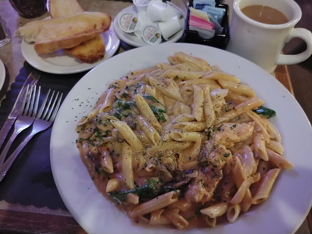 Cammaratas Restaurant | 6336 Robinson Rd, Lockport, NY 14094, USA | Phone: (716) 433-5353