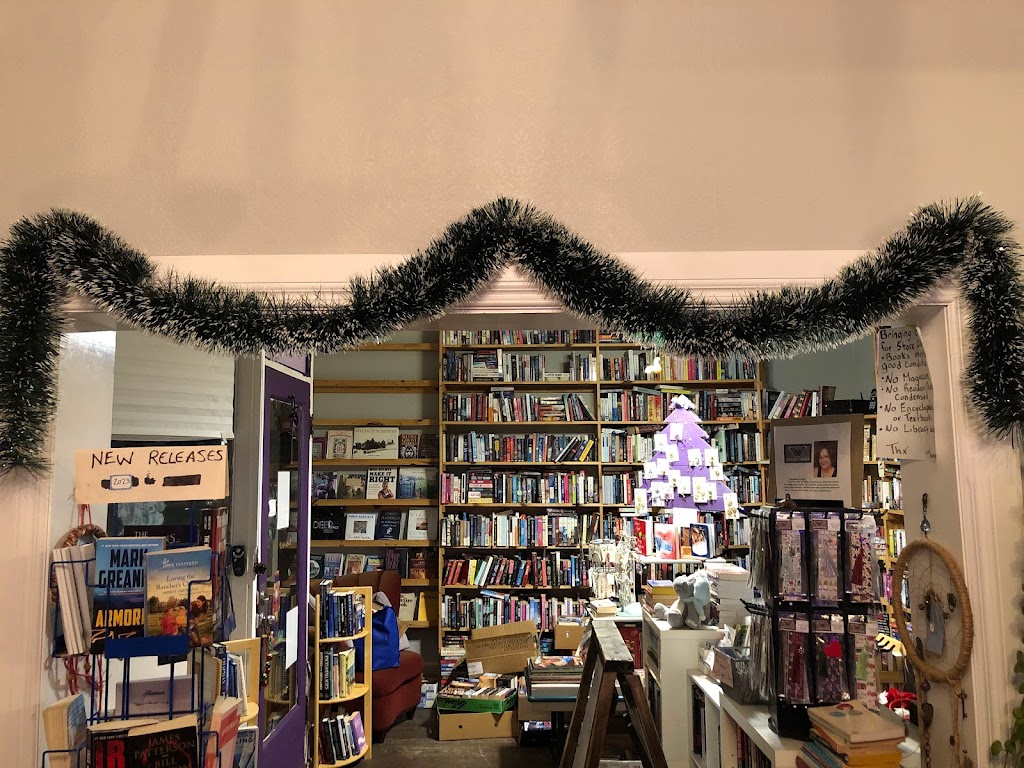 The Purple Platypus | 5003B 50 Avenue Main Street, Castor, AB T0C 0X0, Canada | Phone: (403) 741-7807