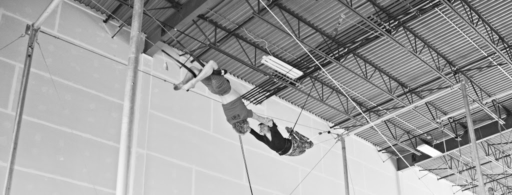 West Coast Flying Trapeze | 19055 Airport Way #105, Pitt Meadows, BC V3Y 2B4, Canada | Phone: (604) 619-1212