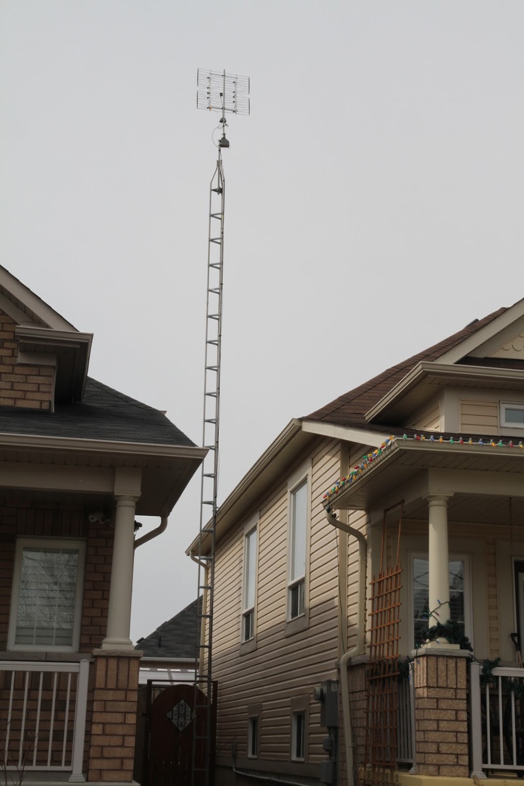 Durham TV & Antenna | 76 Scugog St, Bowmanville, ON L1C 3J2, Canada | Phone: (905) 718-0721