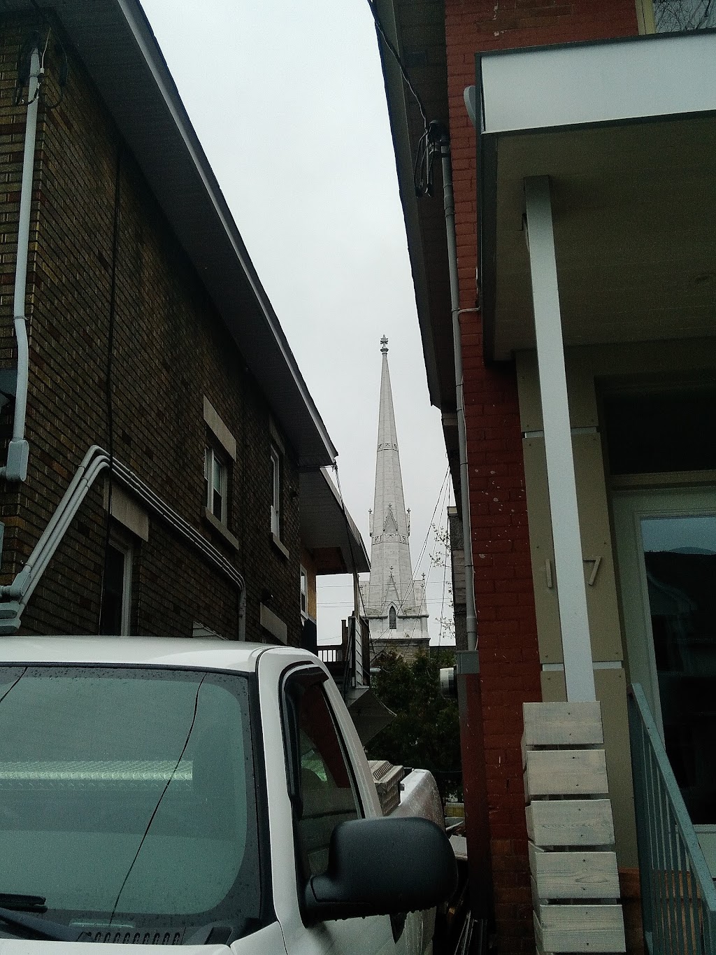 Peace Tower Church | 343 Bronson Ave, Ottawa, ON K1R 6J2, Canada | Phone: (613) 729-6343