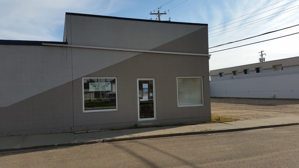 Tofield Bookkeeping & Tax Svc | 5005 53 Ave, Tofield, AB T0B 4J0, Canada | Phone: (780) 662-4403