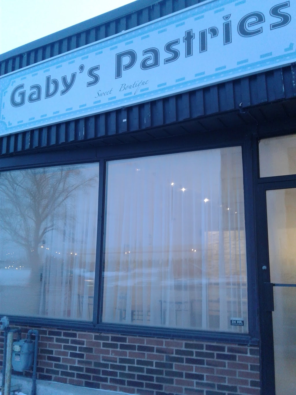 Gabys Pastries | 3588 Dufferin St, North York, ON M3K 1N1, Canada | Phone: (647) 348-3588