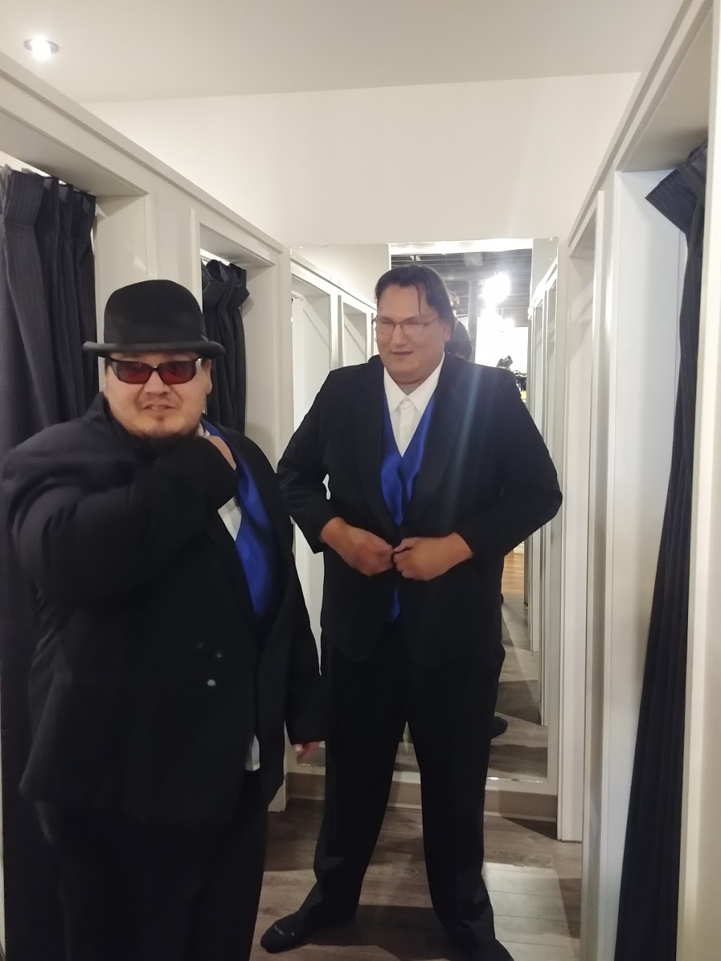Mallabar Apparels | 1899 St Matthews Ave, Winnipeg, MB R3H 0J1, Canada | Phone: (204) 943-4506