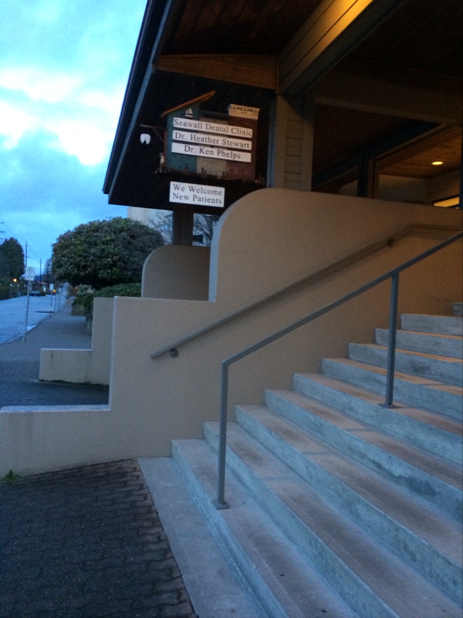 Seawall Dental | 2419 Bellevue Ave #111, West Vancouver, BC V7V 4T4, Canada | Phone: (604) 926-2221