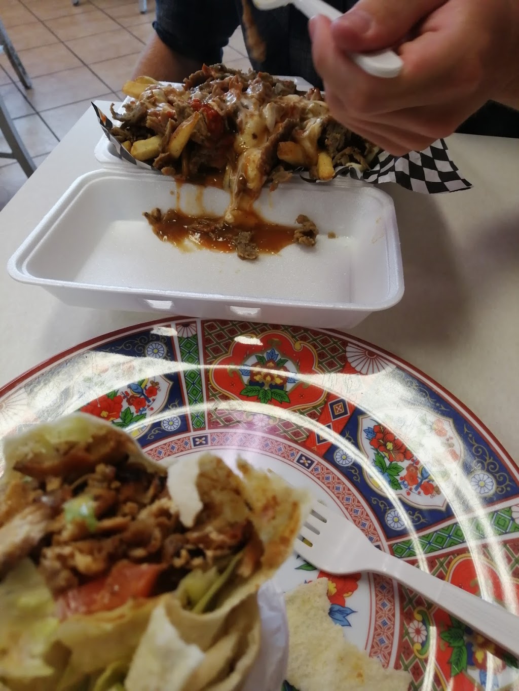 Donair Top | 11968 207 St, Maple Ridge, BC V2X 1X7, Canada | Phone: (604) 466-9997