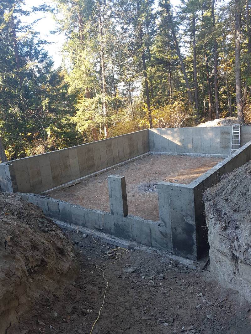 Bills Concrete | 5350 Canoe Beach Dr NE, Canoe, BC V0E 1K0, Canada | Phone: (250) 833-6069