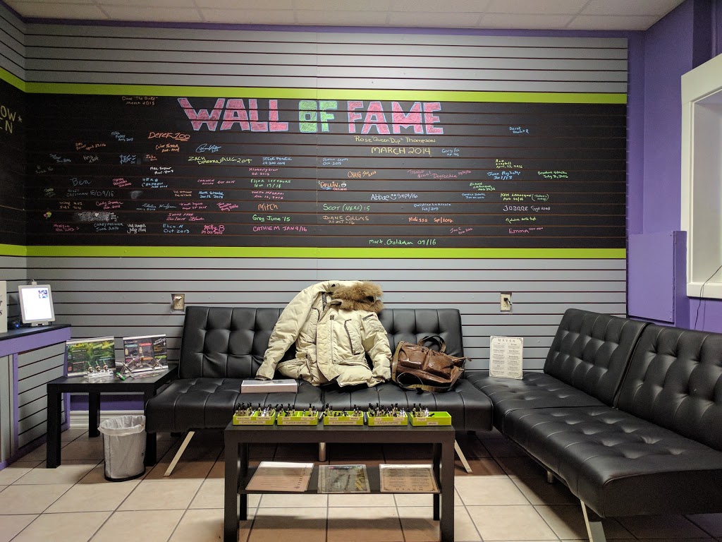 Vape Xpress Manotick | 990 River Rd, Manotick, ON K4M 1B9, Canada | Phone: (613) 692-1132