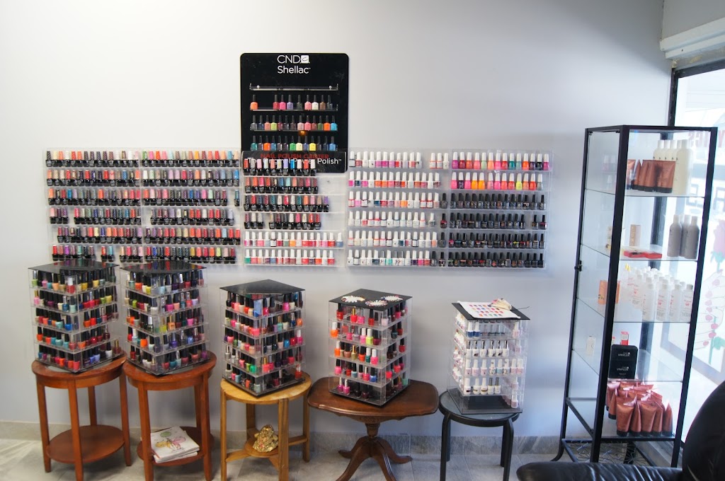Ruby Nails | 355 Erb St W, Waterloo, ON N2L 1W4, Canada | Phone: (519) 883-1268