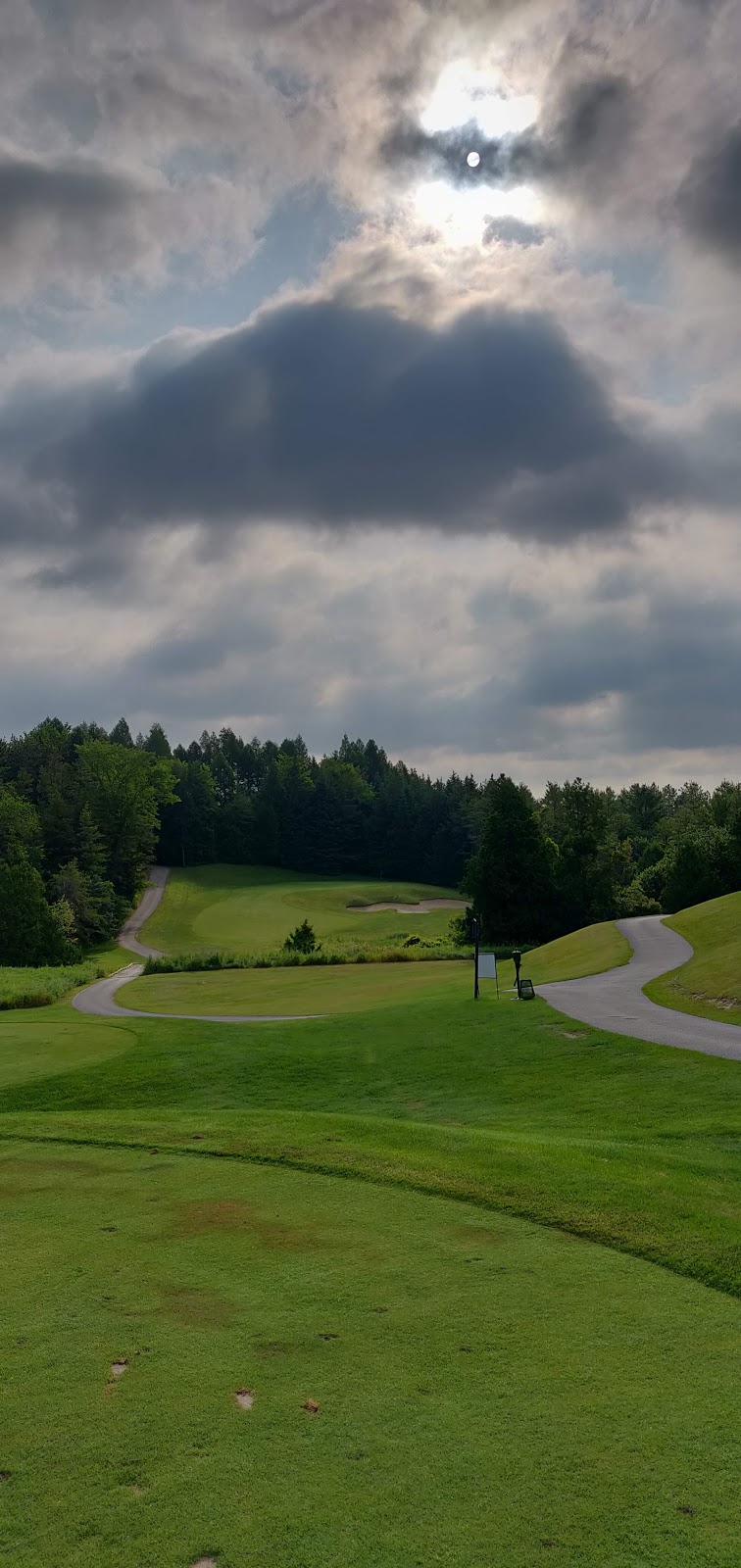 Woodington Lake Golf Club | 7110 4th Line, Tottenham, ON L0G 1W0, Canada | Phone: (905) 936-4343