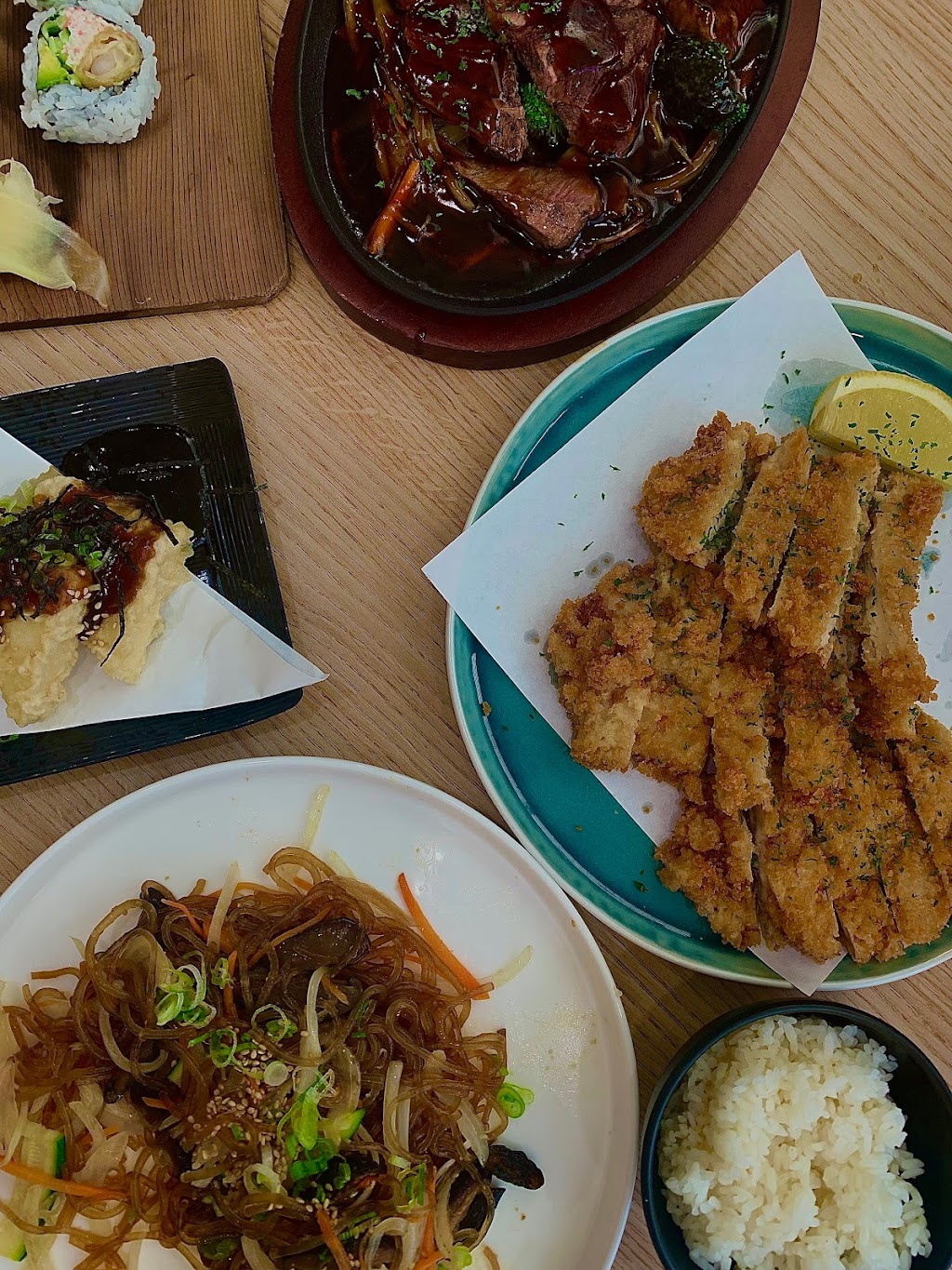 Hanabi Japanese Restaurant | 5 Queen St E, Elmvale, ON L0L 1P0, Canada | Phone: (705) 322-0303