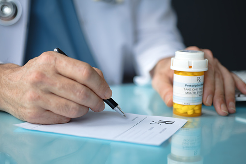 Bishops Crossing Pharmacy & Travel Clinic | 1212 5 St SE Unit 300 B, High River, AB T1V 0J2, Canada | Phone: (587) 417-2762