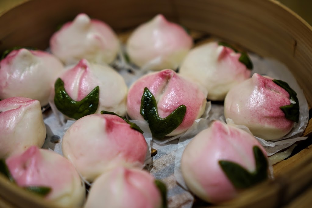 Dragon Boat Fusion Cuisine | 160 East Beaver Creek Rd #4-6, Richmond Hill, ON L4B 4A7, Canada | Phone: (905) 731-3718