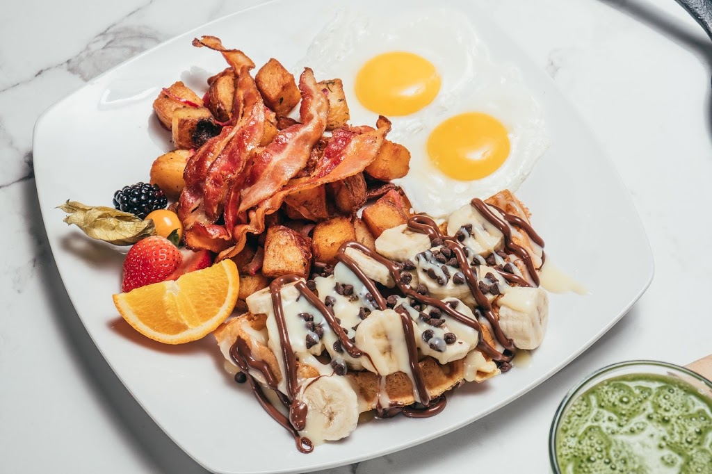 Pür & Simple | 2147 Boulevard des Laurentides, Laval, QC H7M 4M2, Canada | Phone: (450) 669-6800
