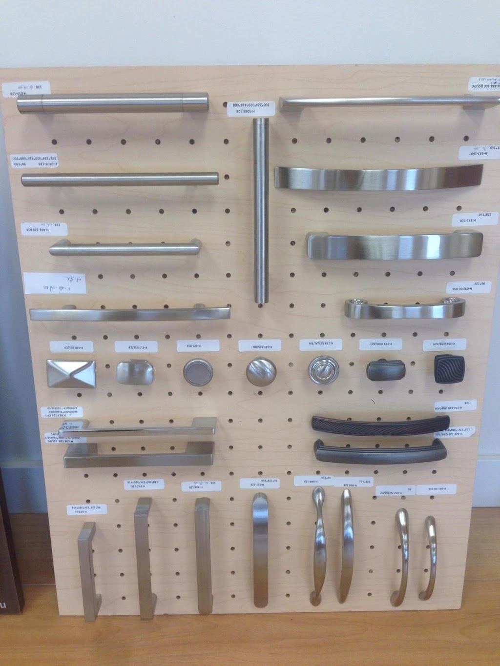 Superior Cove Tops & Cabinets | 8652 Joffre Ave, Burnaby, BC V5J 3L5, Canada | Phone: (604) 879-9191
