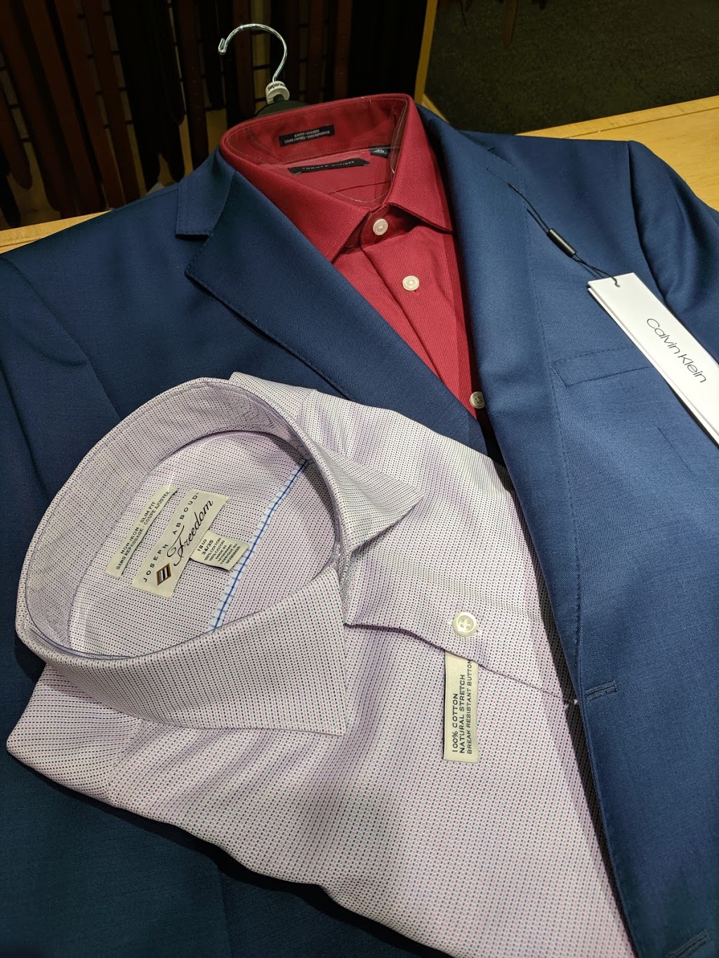 Moores Clothing for Men | 230 The Boardwalk Unit 3, Kitchener, ON N2N 0B1, Canada | Phone: (519) 772-4796
