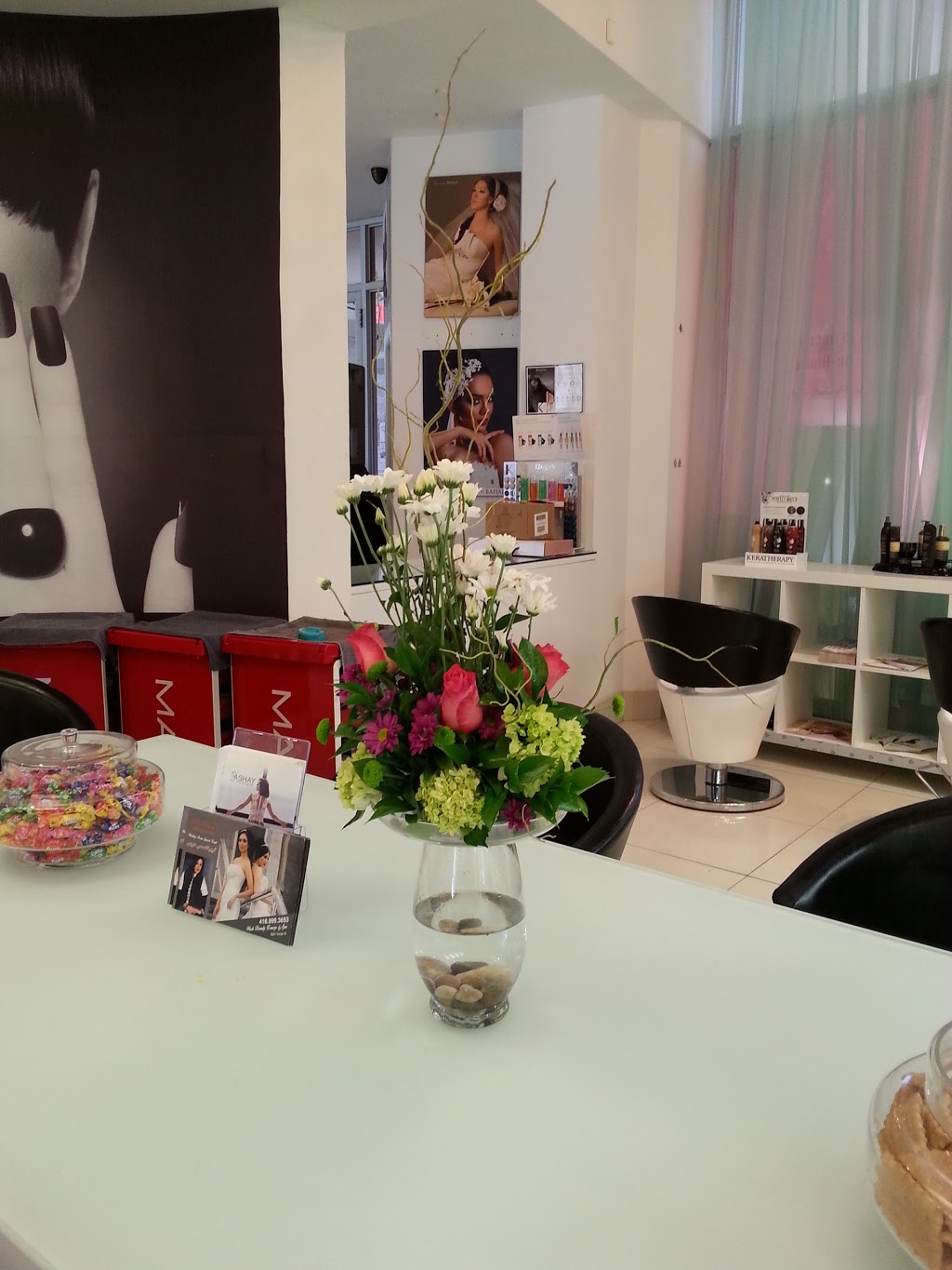Hana Flower | 8238 Yonge St, Thornhill, ON L4J 1W6, Canada | Phone: (905) 763-6999