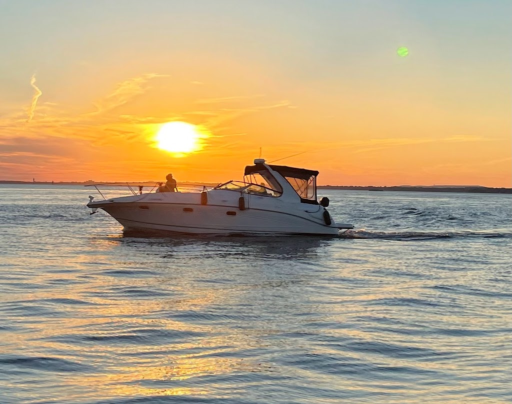 montreal-locationbateaux.com | Bd Saint-Joseph, Lachine, QC H8S 2M1, Canada | Phone: (819) 740-5501