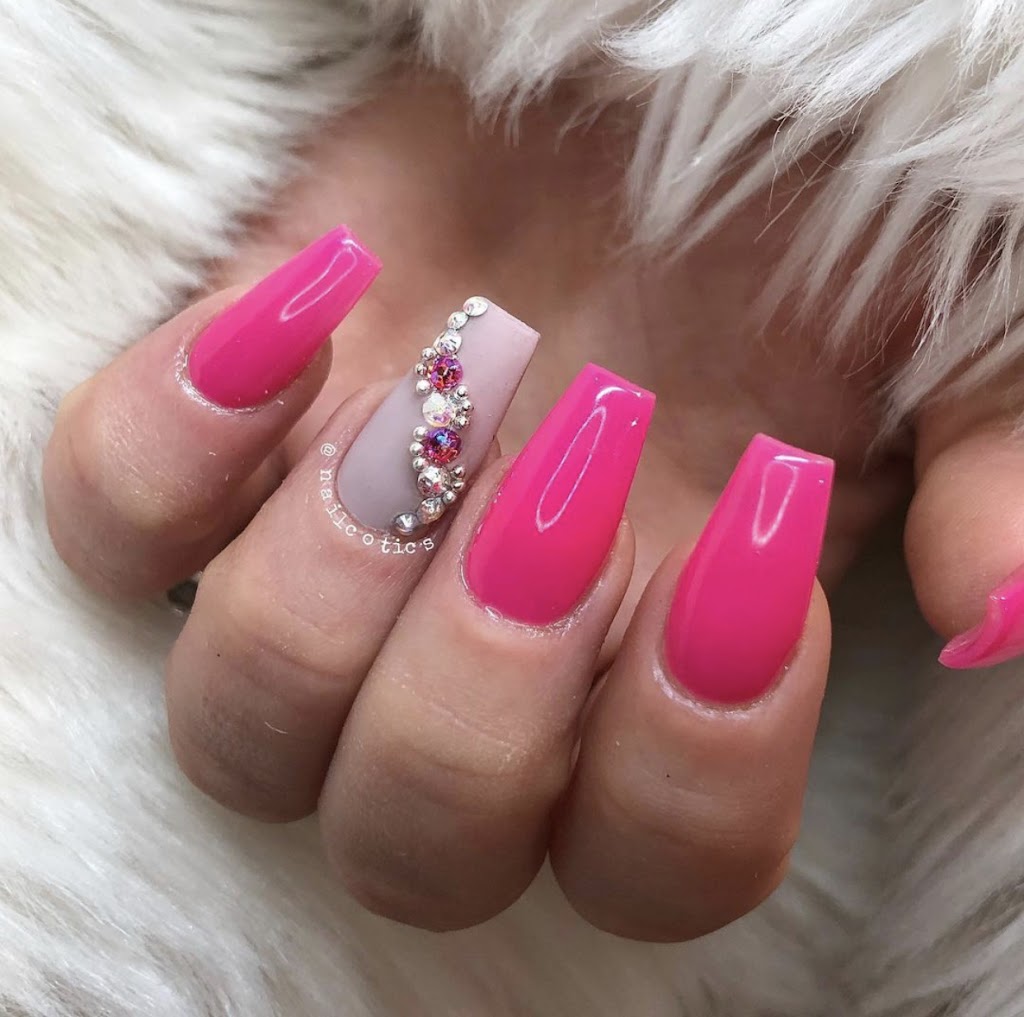 Nailcotics | 39 Osborne Park SW, Airdrie, AB T4B 4A2, Canada | Phone: (403) 397-7894