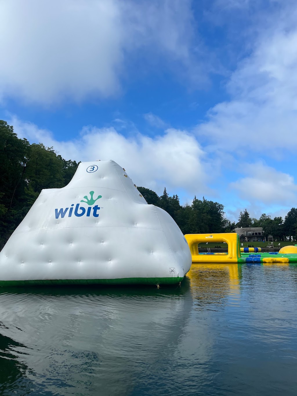 Super Splash Waterpark | 425 Water St S, St. Marys, ON N4X 1C5, Canada | Phone: (519) 808-5121