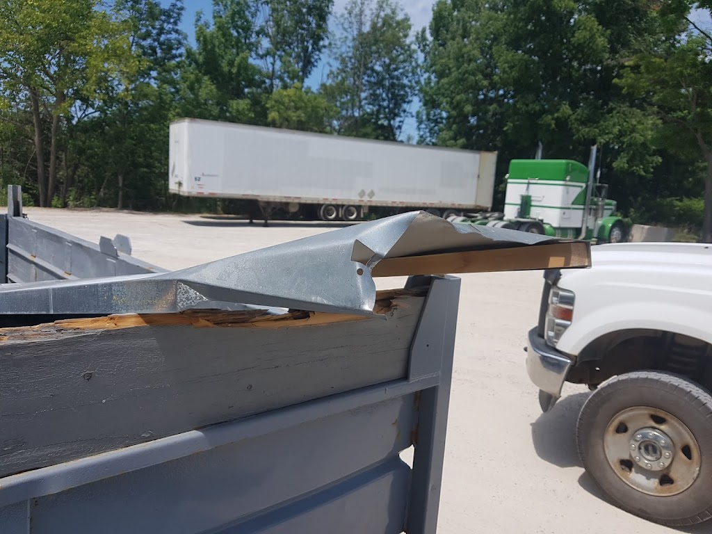 Albright Trucking Inc | 397795 10 Conc, Owen Sound, ON N4K 5N8, Canada | Phone: (519) 372-1774