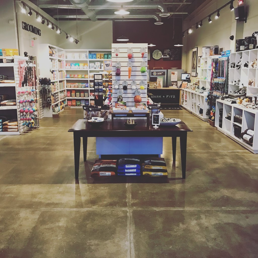 Bark & Fitz Dog & Cat | 2500 Appleby Line, Burlington, ON L7L 0A2, Canada | Phone: (905) 335-7036