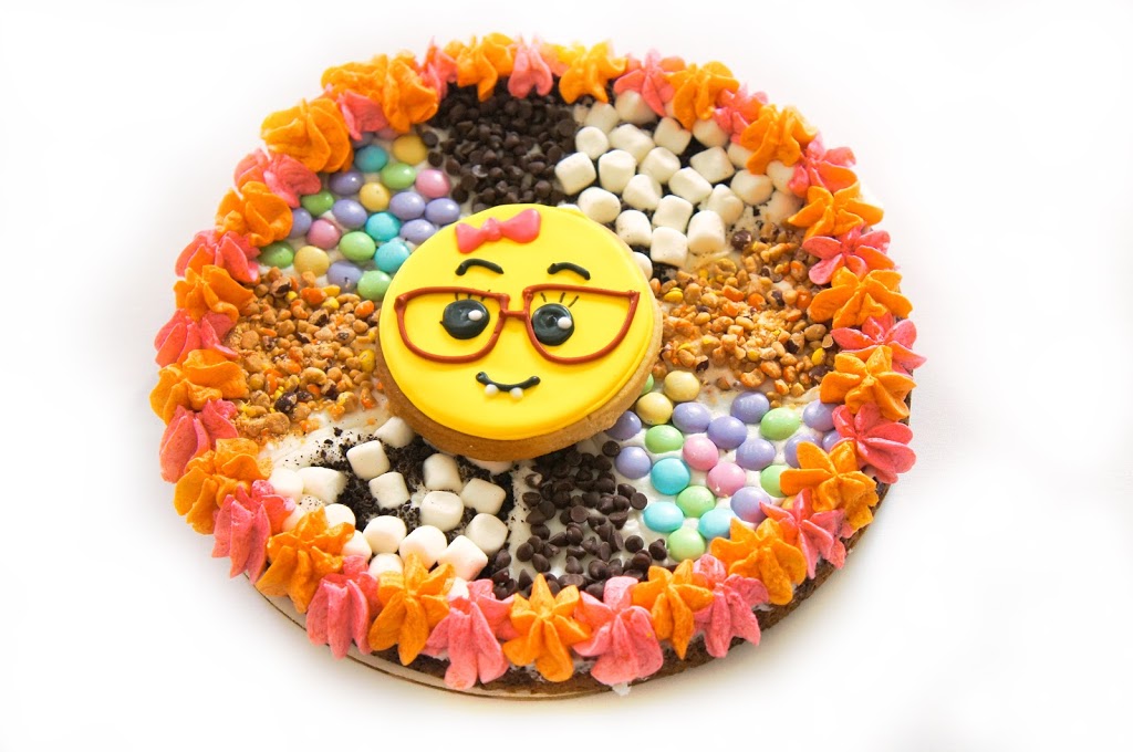 carlas cookie box | 31 Chicory Gate, Woodbridge, ON L4L 5J9, Canada | Phone: (647) 271-3347