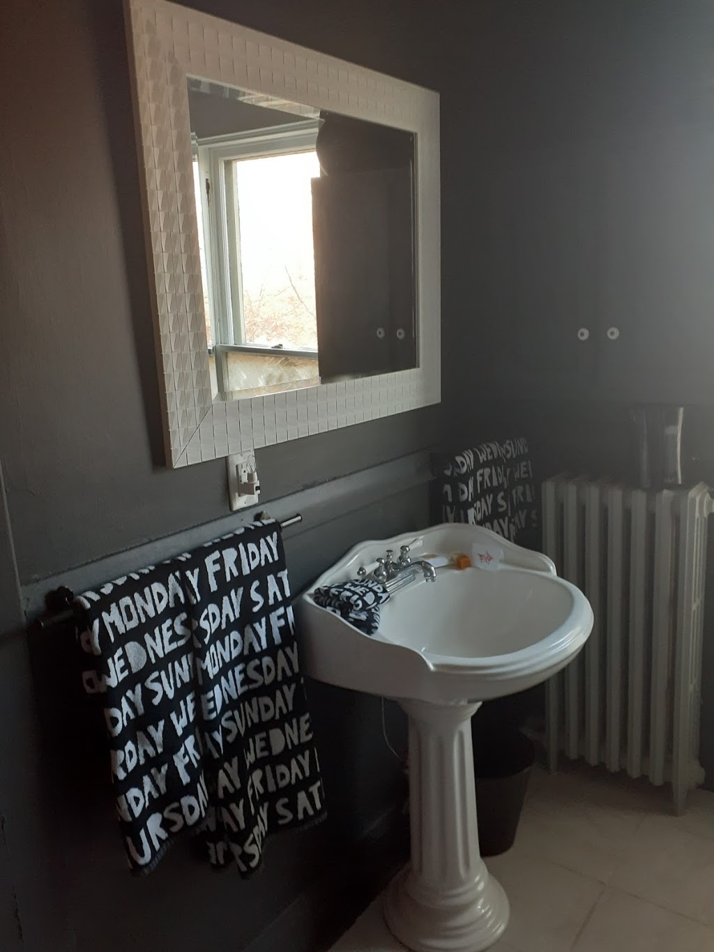 Locust & Starr Inn | 14 Locust Ave, Wolfville, NS B4P 2E8, Canada | Phone: (902) 599-1108