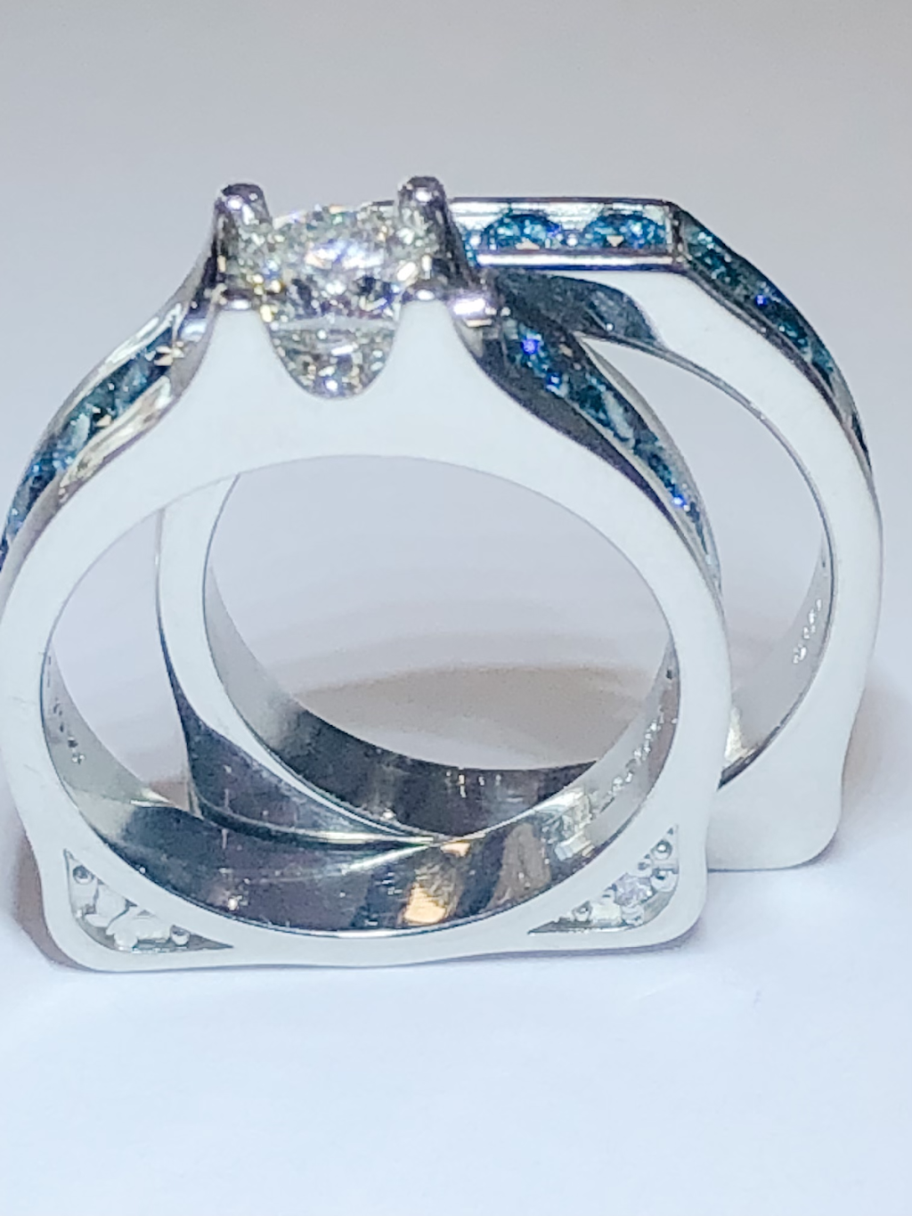 Artemis Jewellers | 2004 50 Ave #163, Red Deer, AB T4R 3A2, Canada | Phone: (403) 309-9434