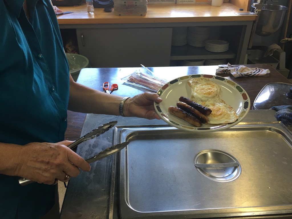 Royal Canadian Legion Branch 129-Haliburton | 719 Mountain St, Haliburton, ON K0M 1S0, Canada | Phone: (705) 457-2571