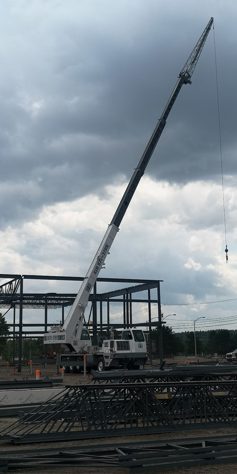 Grues EB Inc. | 765 8e Rang, Normandin, QC G8M 4P8, Canada | Phone: (418) 671-3709