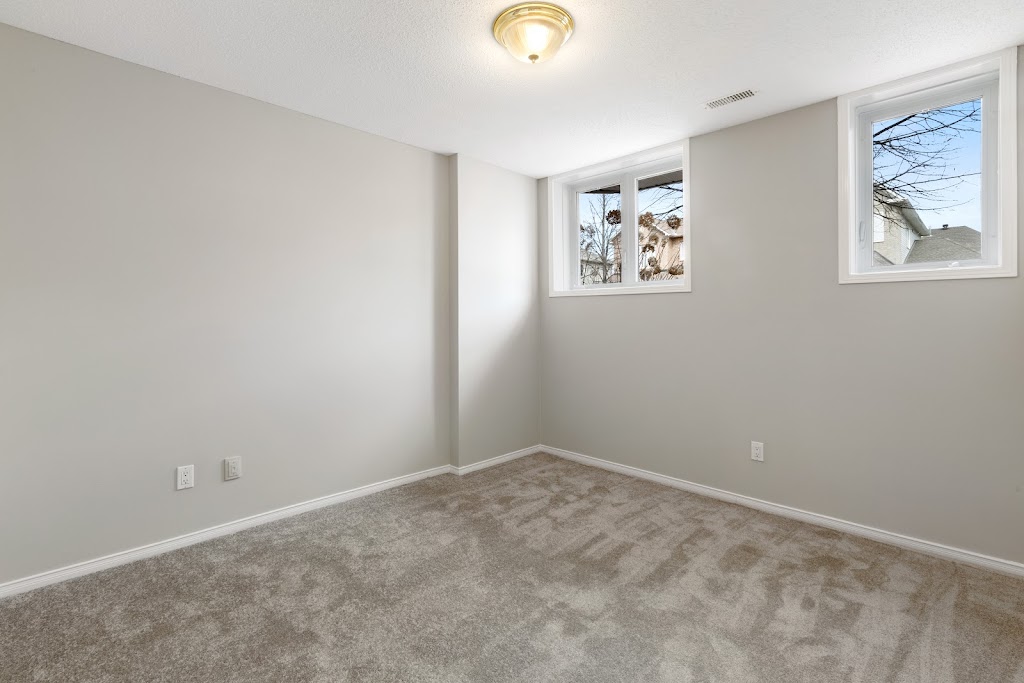 Jubilee Townhomes | 2 Hathaway Dr, Nepean, ON K2G 6S7, Canada | Phone: (613) 699-2077