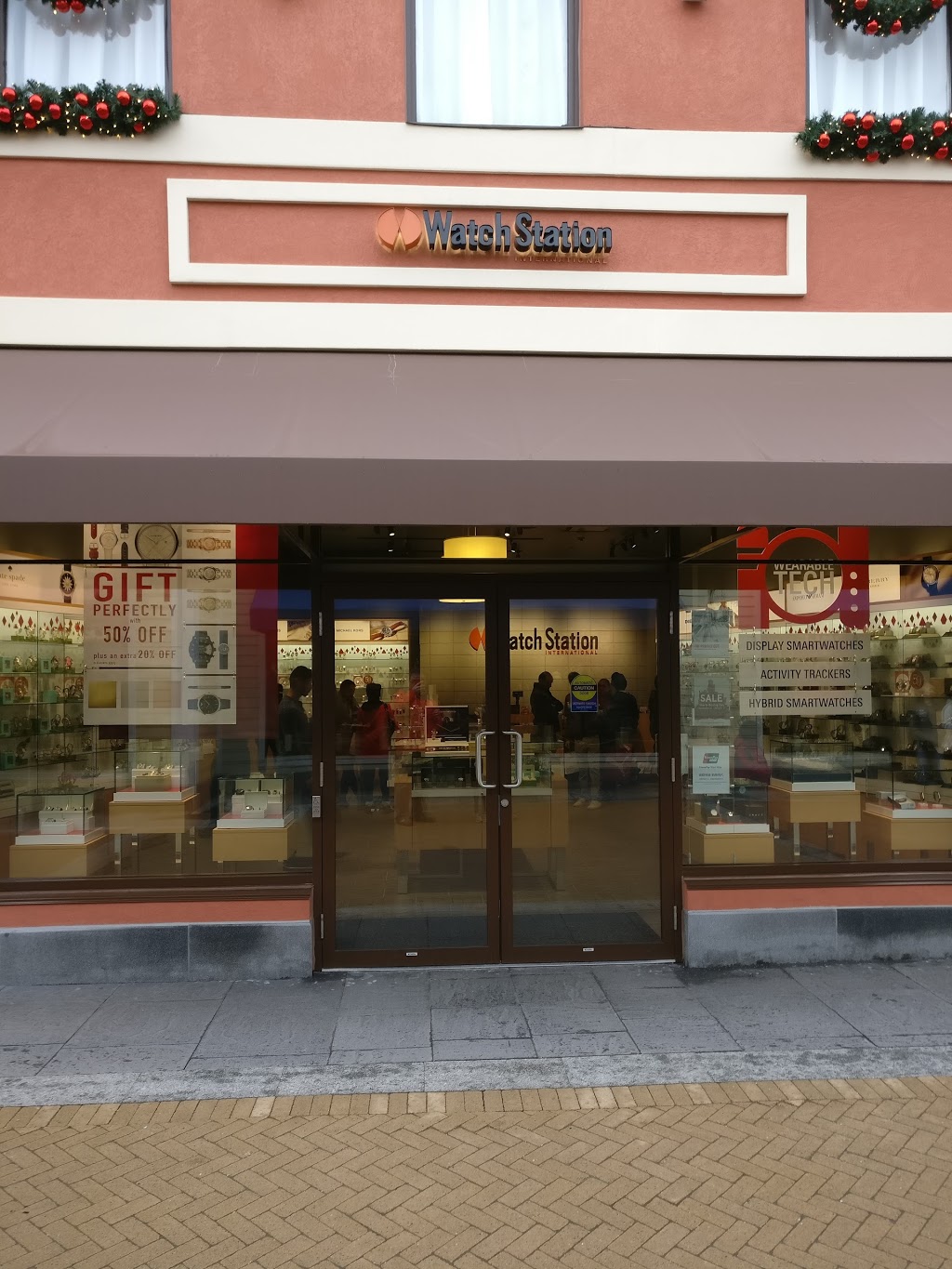 Watch Station International | 7899 Templeton Station Rd Ste. 32, Richmond, BC V7B 1Y7, Canada | Phone: (604) 303-2480